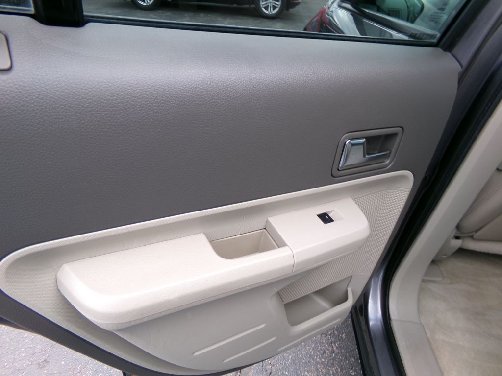 2010 Ford Edge Image 26