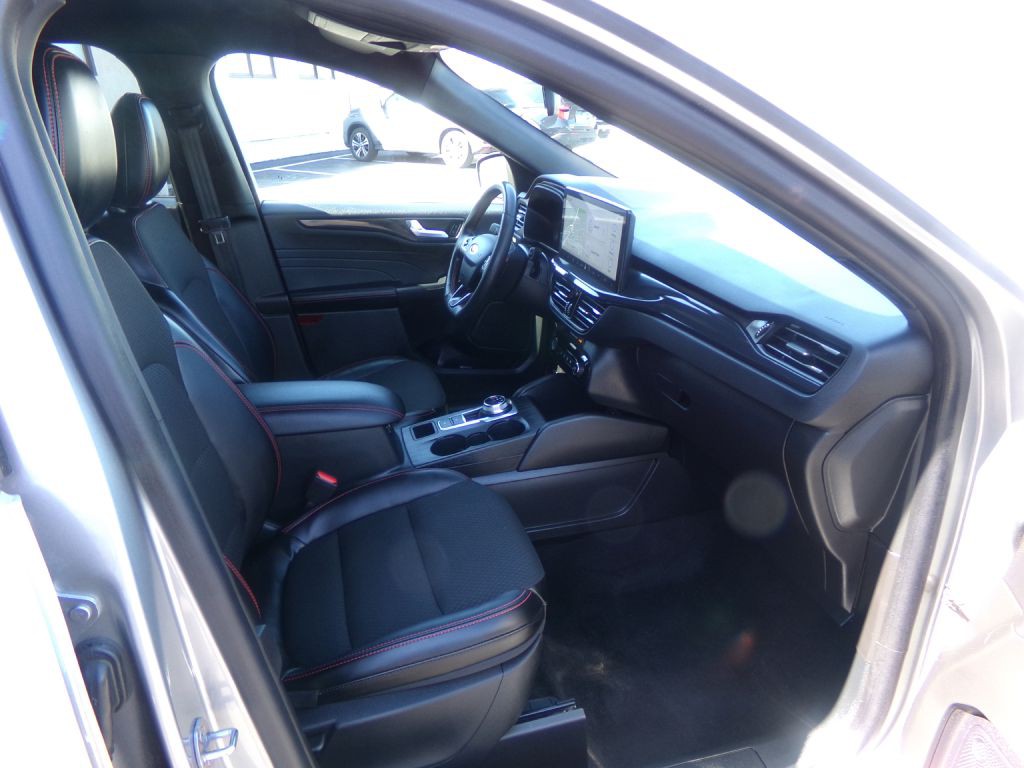 2024 Ford Escape Image 33