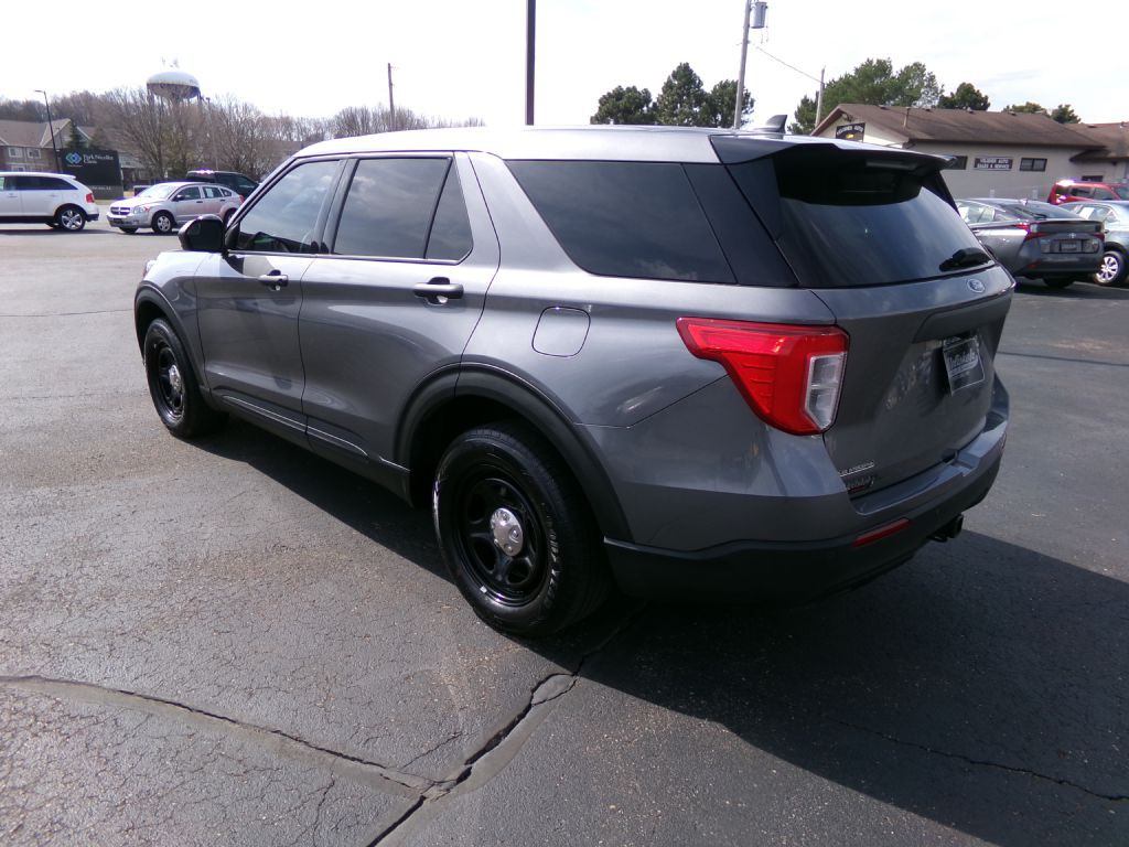 2021 Ford Explorer Image 8