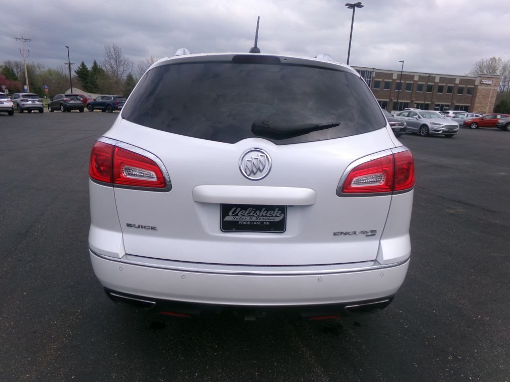 2016 Buick Enclave Image 4