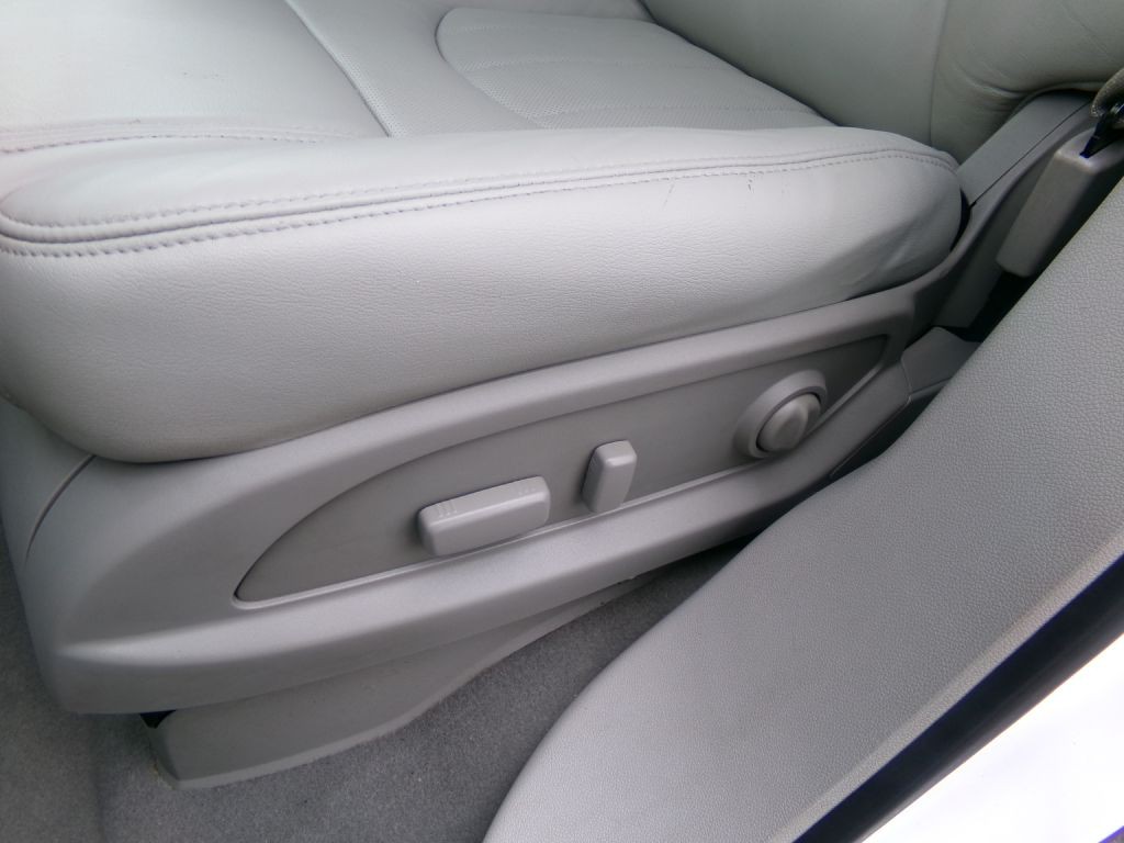 2016 Buick Enclave Image 14