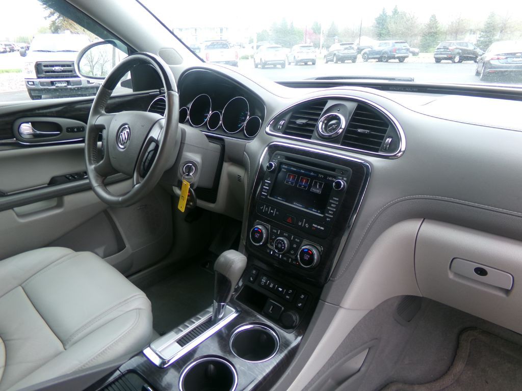 2016 Buick Enclave Image 36