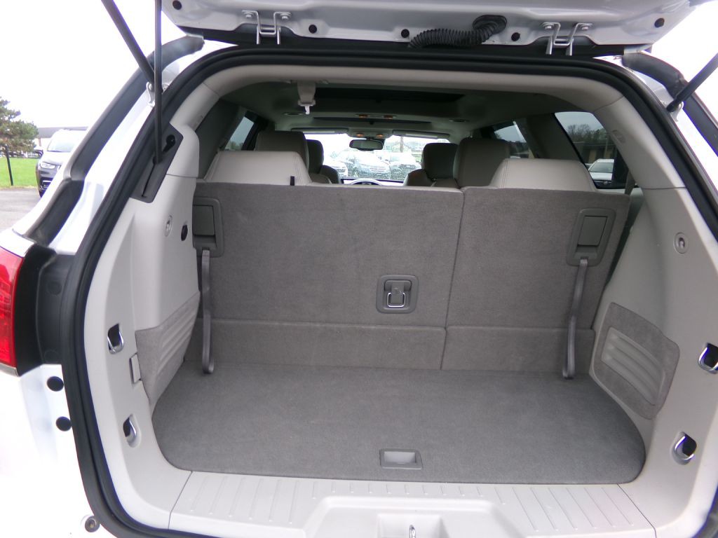 2016 Buick Enclave Image 43
