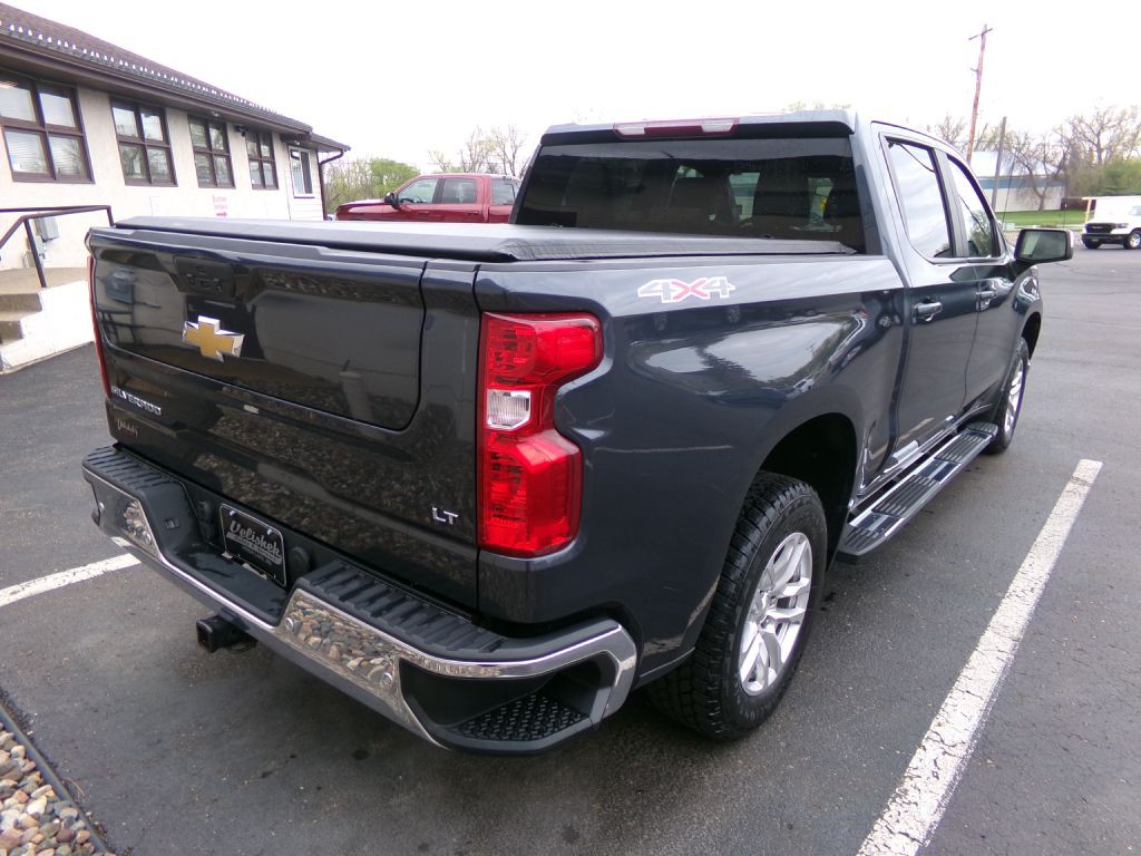 2021 Chevrolet Silverado 1500 Image 3