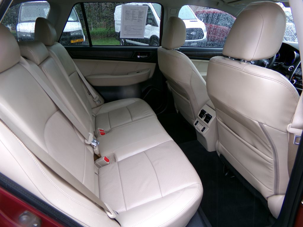 2019 Subaru Outback Image 36