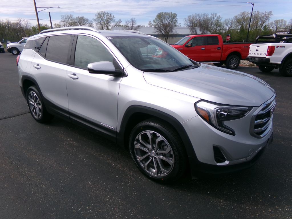 2018 GMC Terrain Image 1