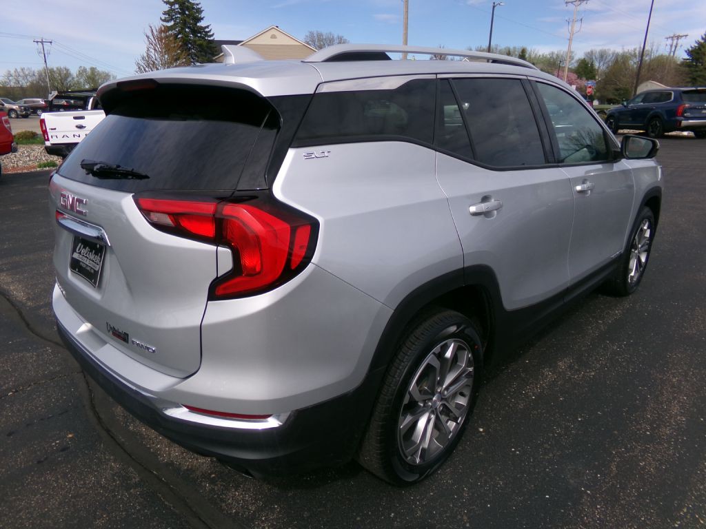 2018 GMC Terrain Image 3