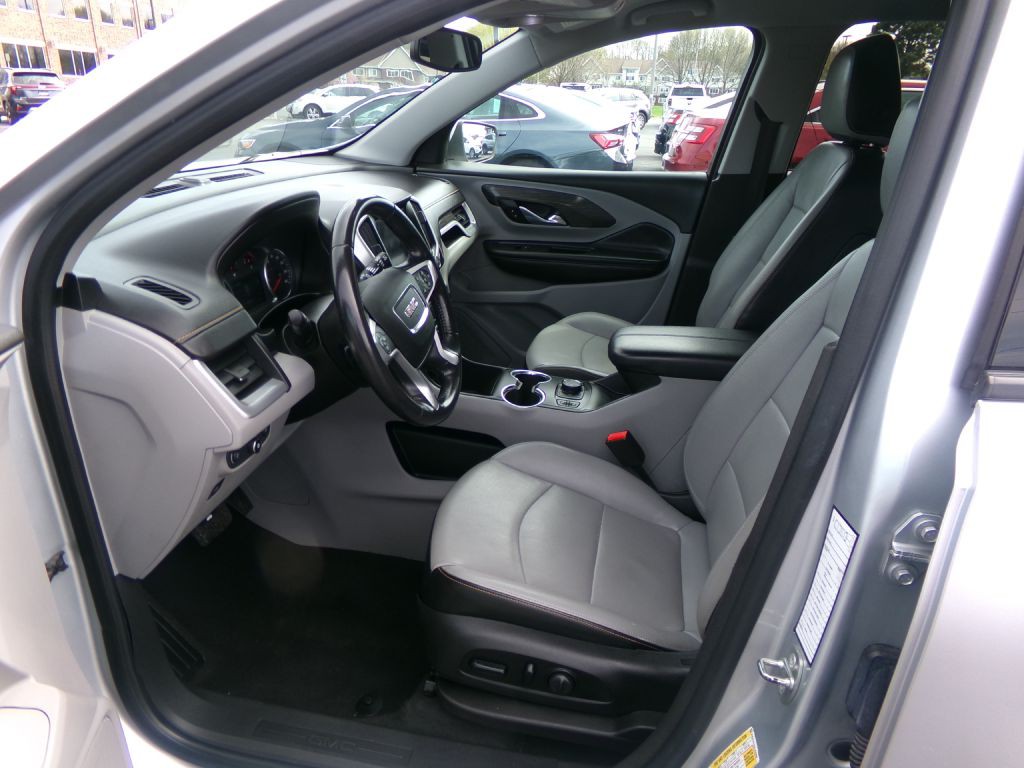 2018 GMC Terrain Image 12