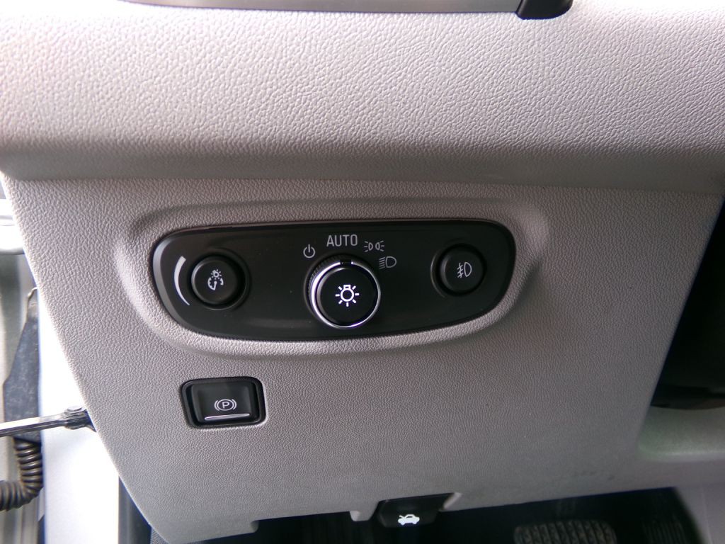 2018 GMC Terrain Image 15