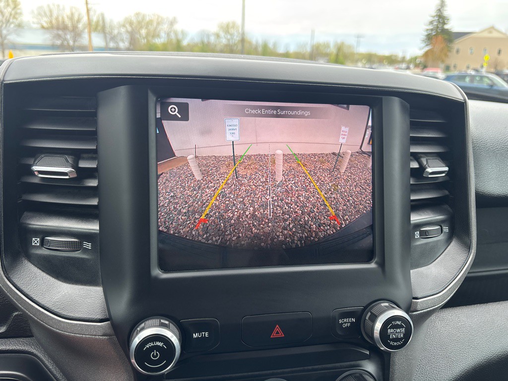 2023 RAM 1500 Image 17
