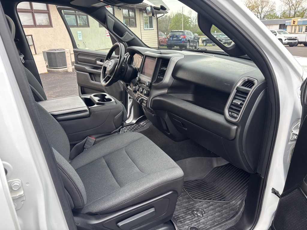 2023 RAM 1500 Image 25