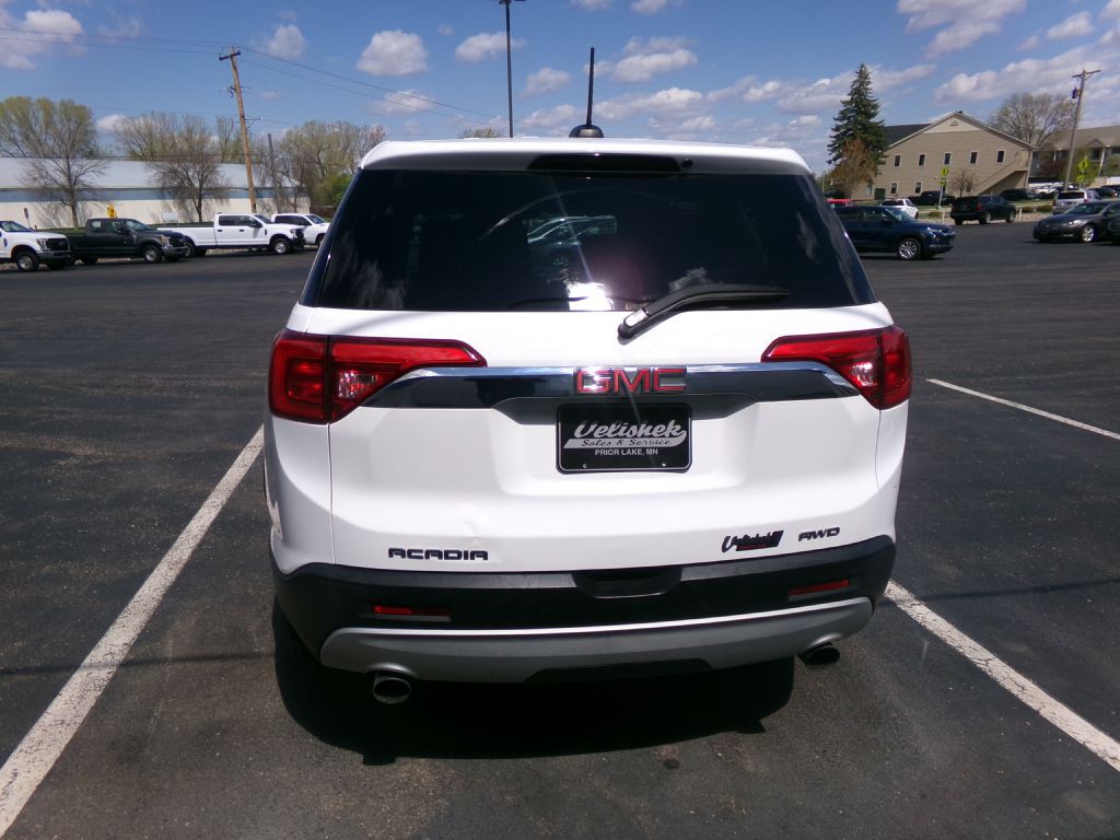 2019 GMC Acadia Image 4