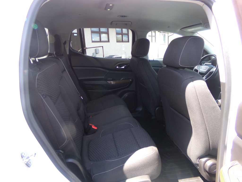 2019 GMC Acadia Image 39