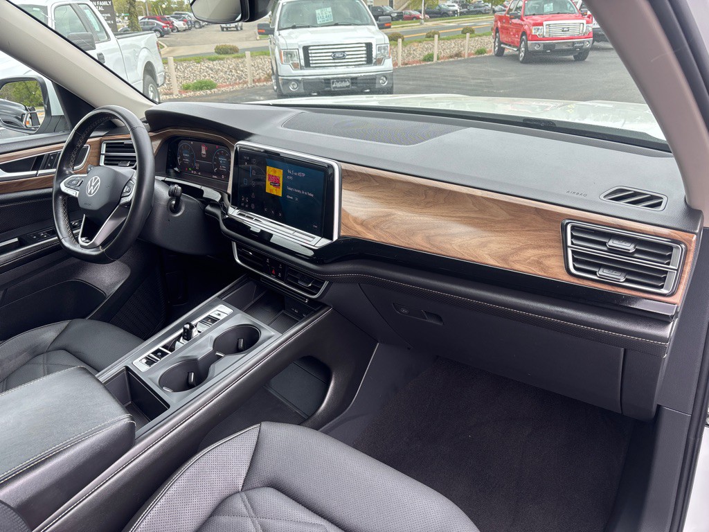 2024 Volkswagen Atlas Image 41