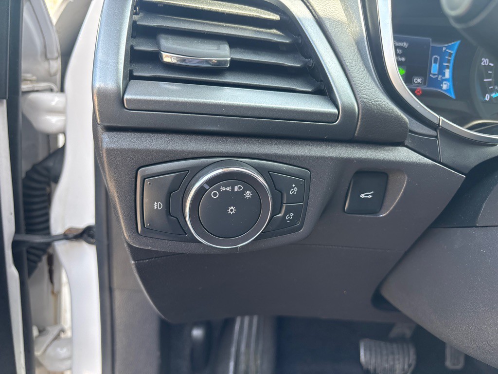 2013 Ford Fusion Image 13