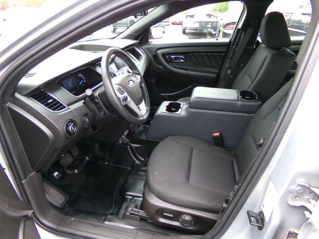2019 Ford Taurus Image 12