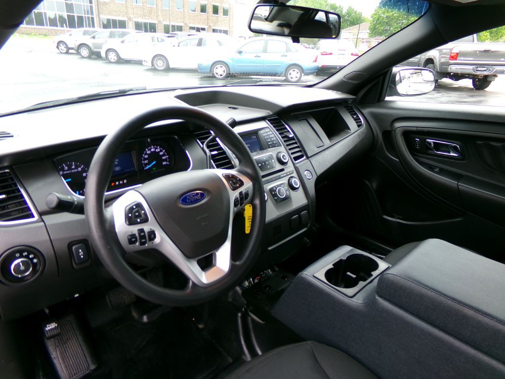 2019 Ford Taurus Image 16