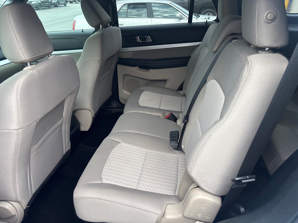 2019 Ford Explorer Image 26