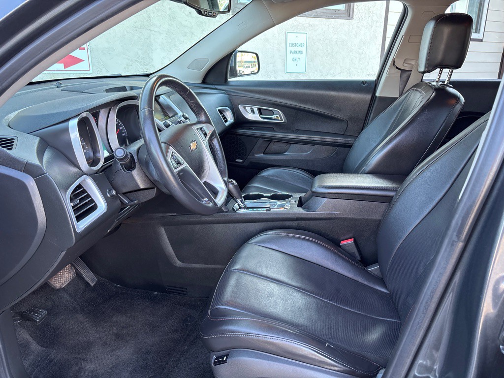 2017 Chevrolet Equinox Image 11