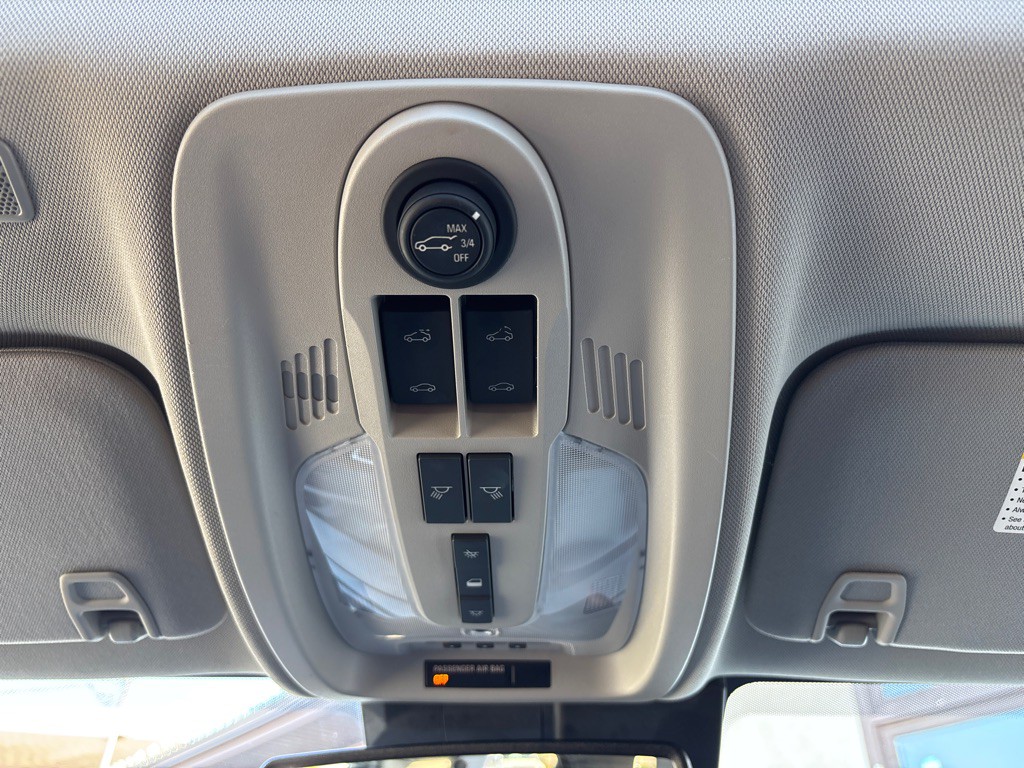 2017 Chevrolet Equinox Image 27