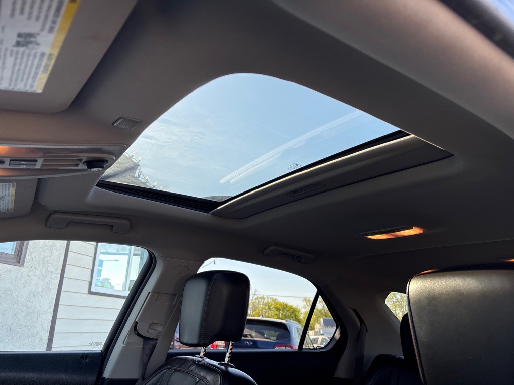 2017 Chevrolet Equinox Image 28