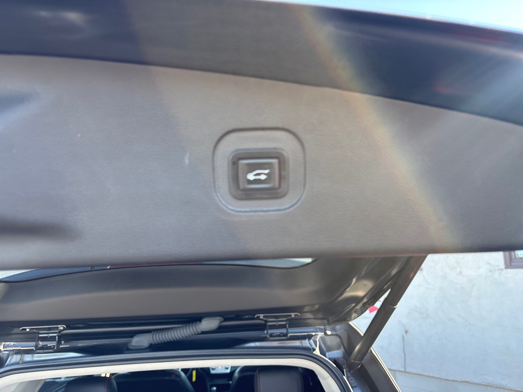 2017 Chevrolet Equinox Image 32