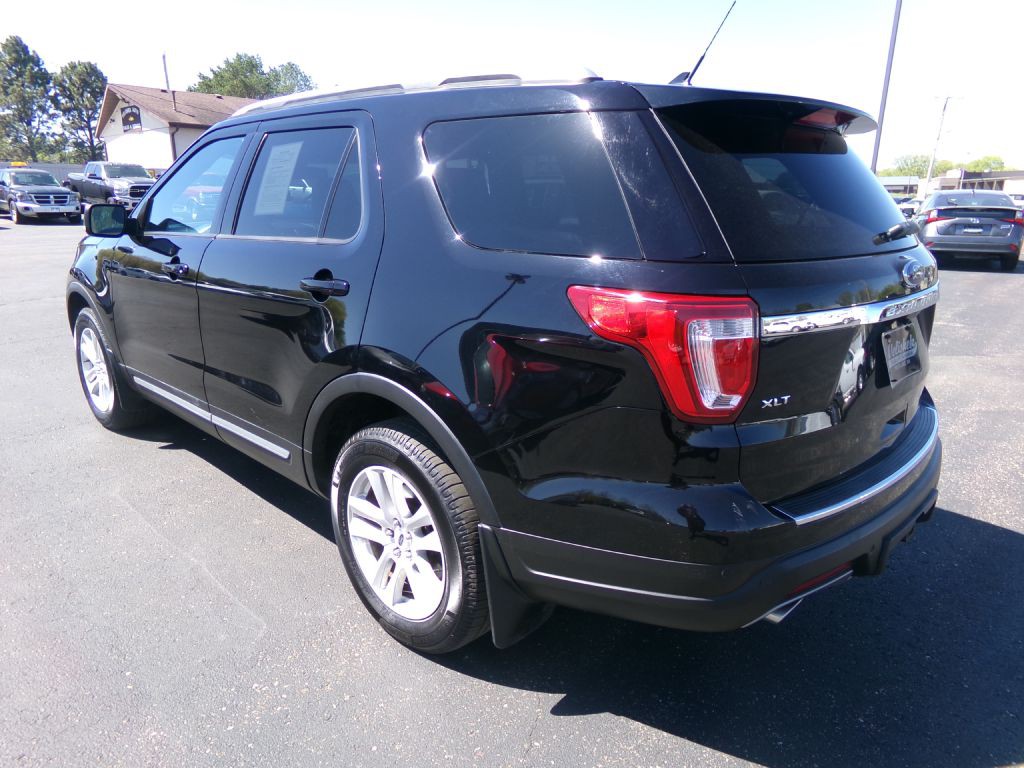 2018 Ford Explorer Image 8