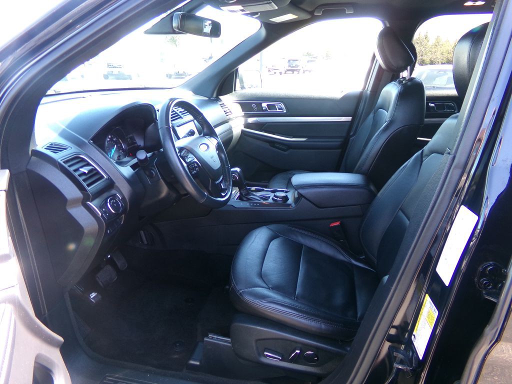 2018 Ford Explorer Image 11