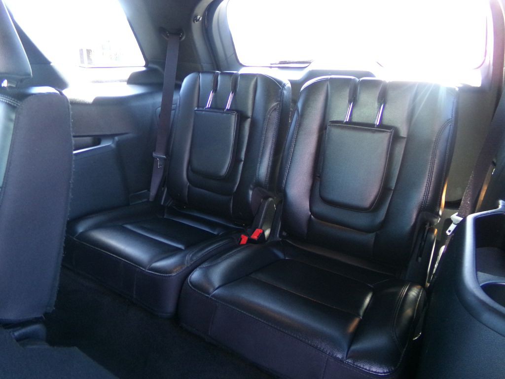 2018 Ford Explorer Image 38