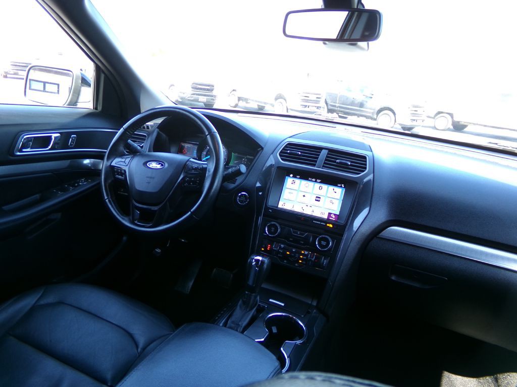 2018 Ford Explorer Image 49