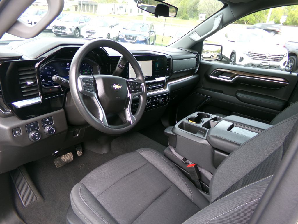 2022 Chevrolet Silverado 1500 Image 12