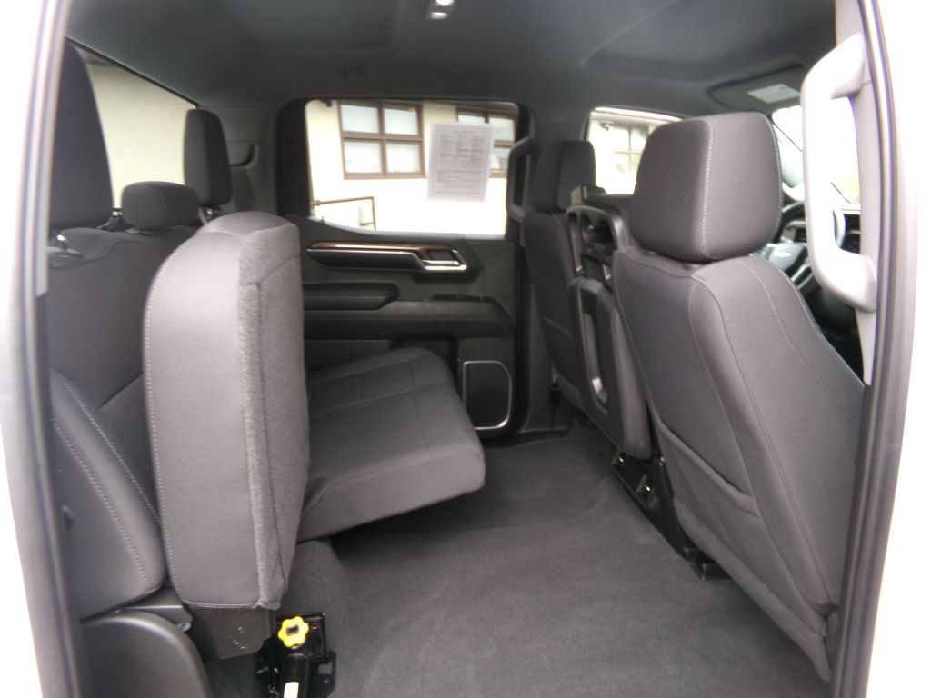 2022 Chevrolet Silverado 1500 Image 42