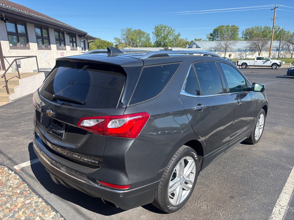 2019 Chevrolet Equinox Image 3
