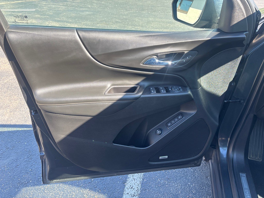 2019 Chevrolet Equinox Image 9