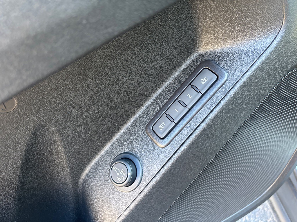 2019 Chevrolet Equinox Image 11