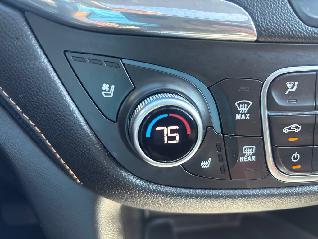 2019 Chevrolet Equinox Image 28