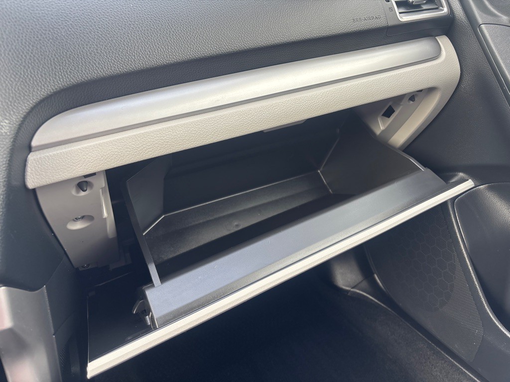 2017 Subaru Forester Image 21