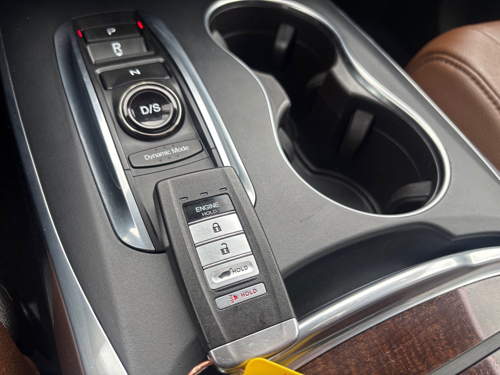 2017 Acura MDX Image 30