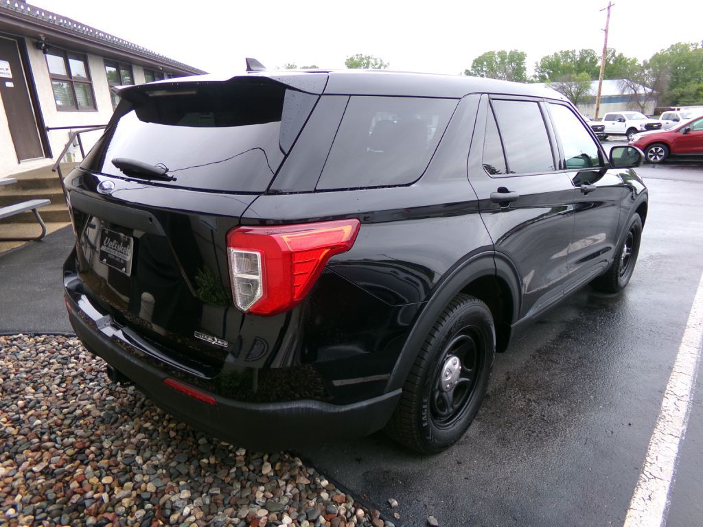 2022 Ford Explorer Image 3