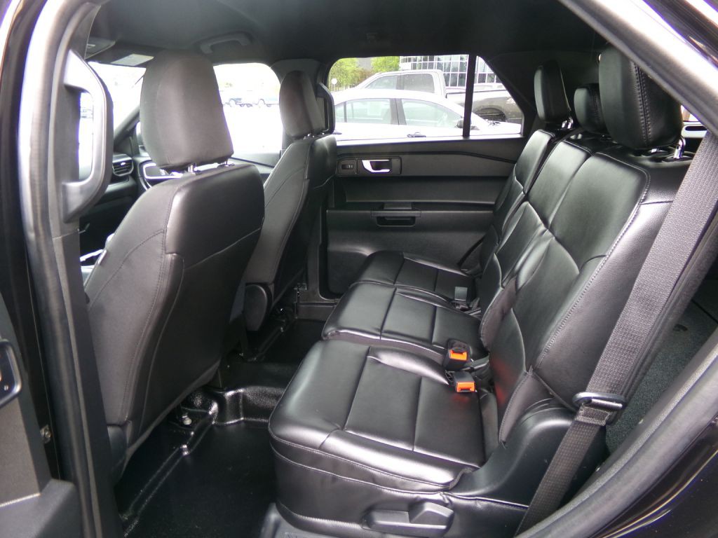 2022 Ford Explorer Image 25