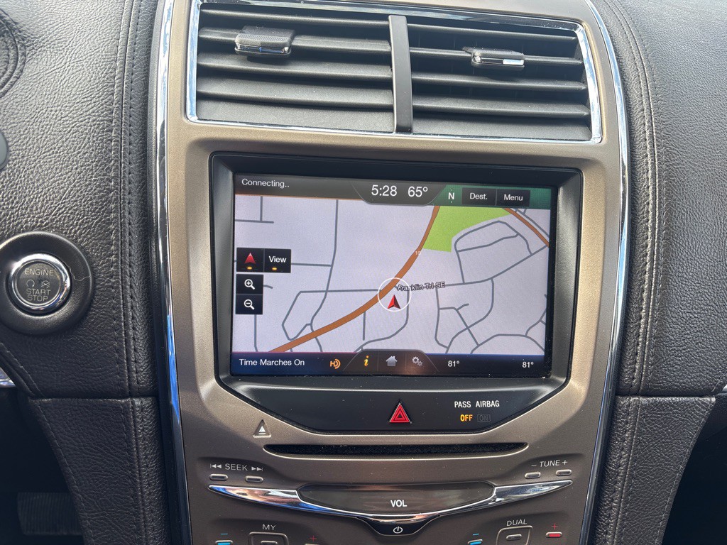 2013 Lincoln MKX Image 21