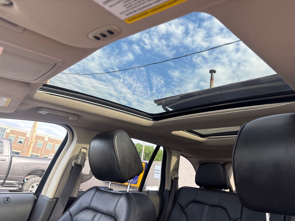 2013 Lincoln MKX Image 30