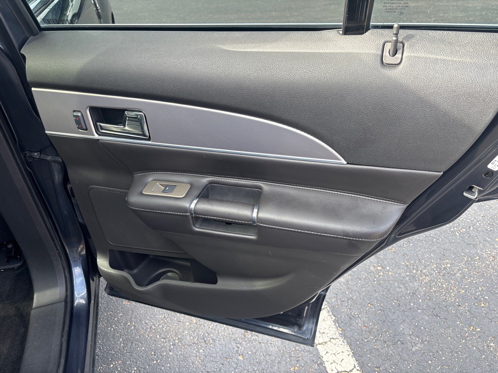 2013 Lincoln MKX Image 35