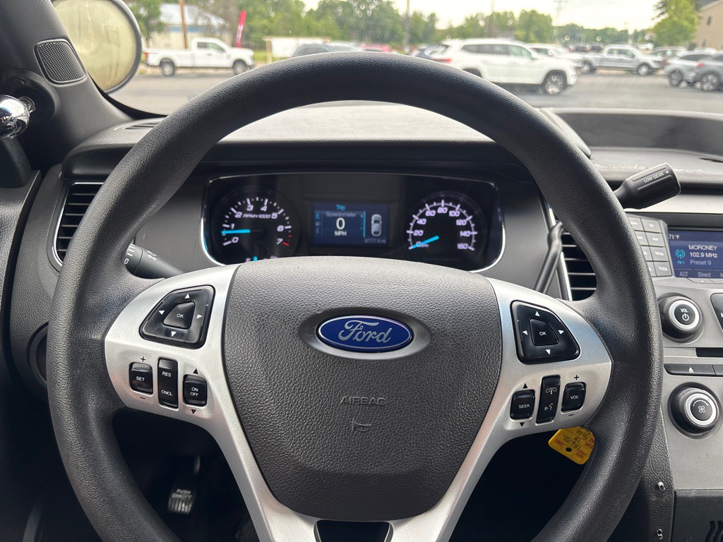 2018 Ford Taurus Image 13