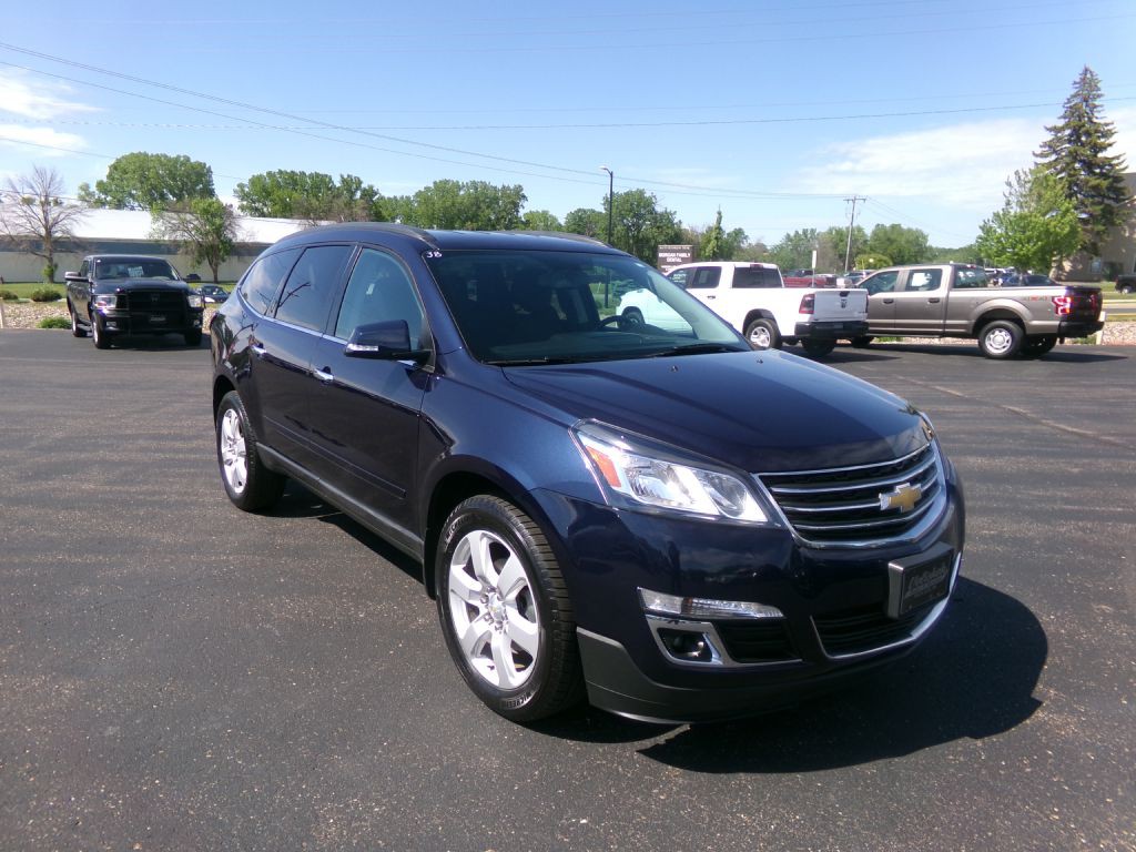 2016 Chevrolet Traverse Image 1