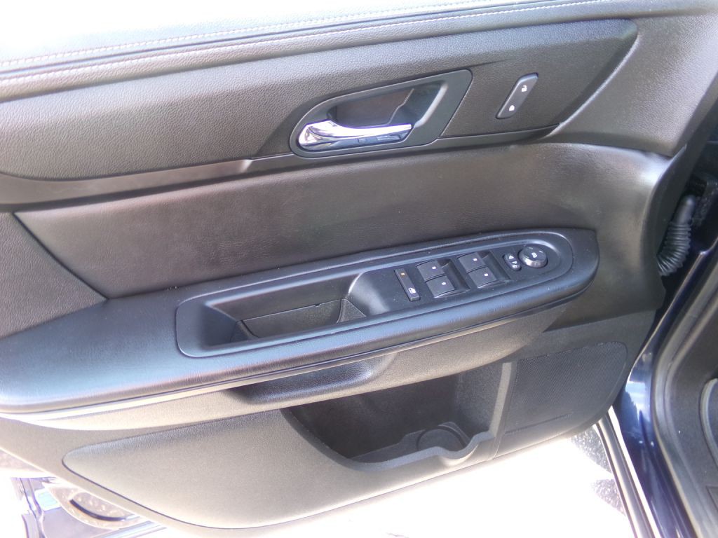2016 Chevrolet Traverse Image 9