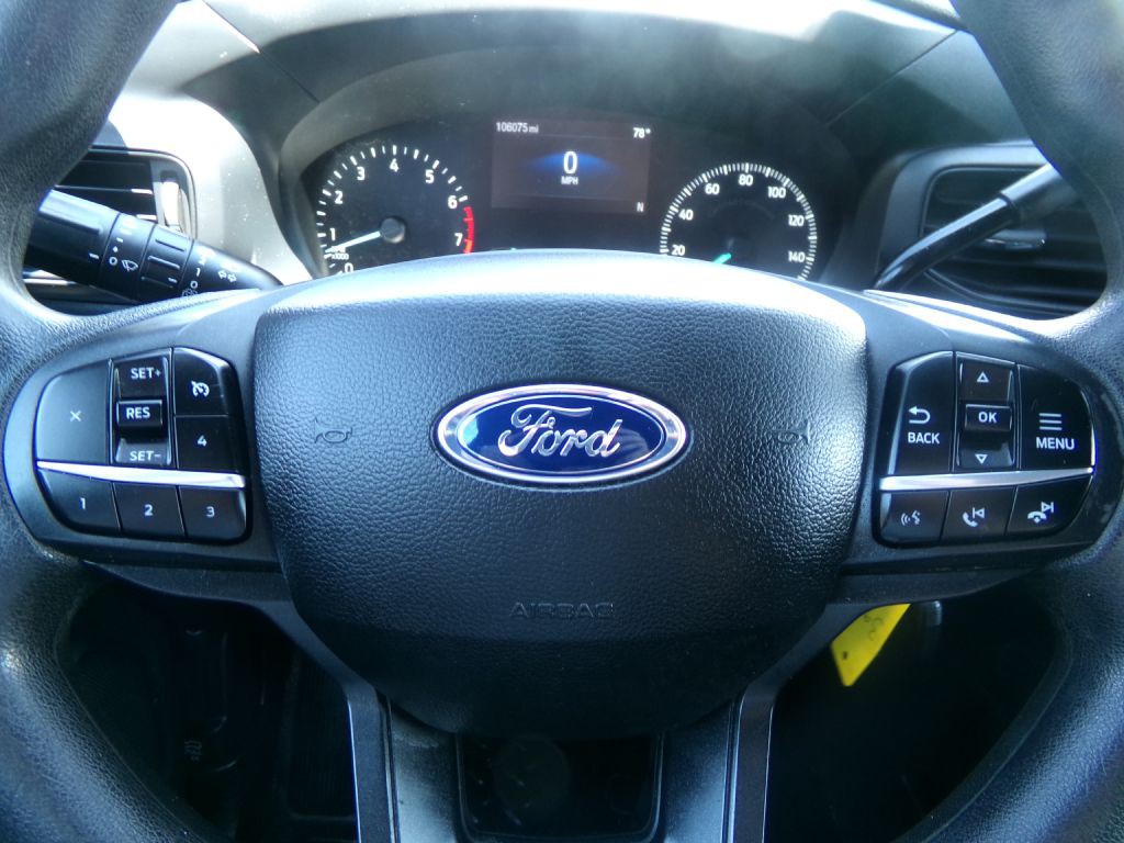 2021 Ford Explorer Image 12