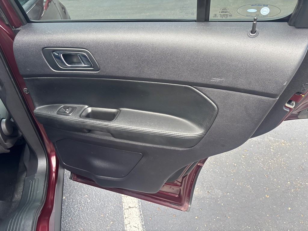 2019 Ford Explorer Image 24
