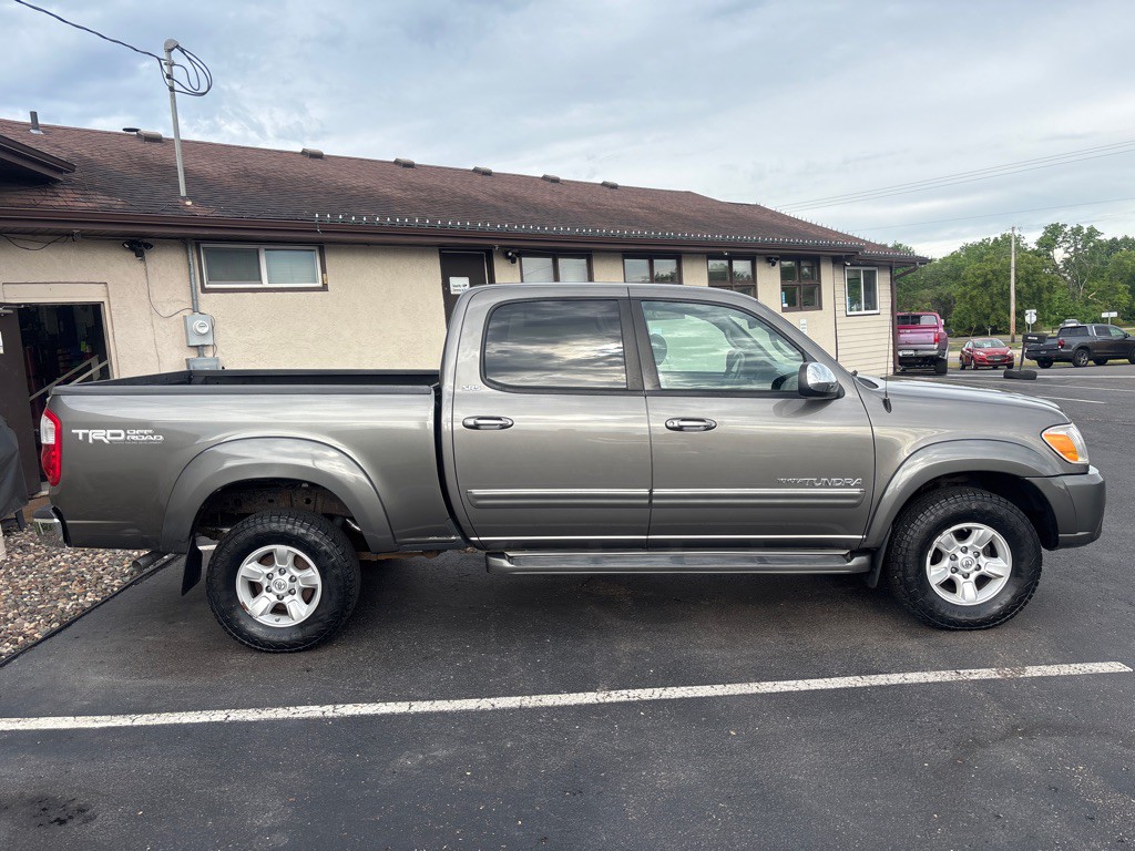 2006 Toyota Tundra Image 2