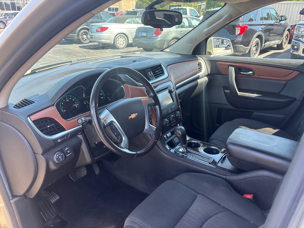 2017 Chevrolet Traverse Image 12
